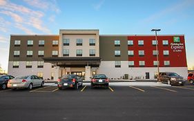 Holiday Inn Express & Suites - Kirksville - University Area, An Ihg Hotel Exterior photo