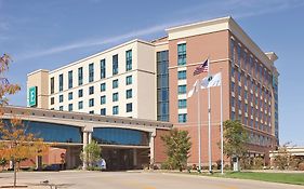 Embassy Suites East Peoria Hotel And Riverfront Conference Center Exterior photo