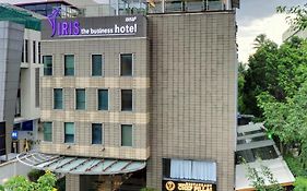 Iris The Business Hotel Bengaluru Exterior photo