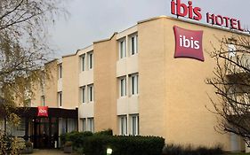 Ibis Rambouillet Hotel Exterior photo