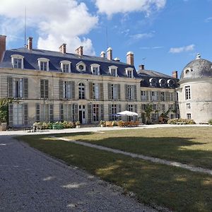 Chateau Des Barres Sainpuits Exterior photo