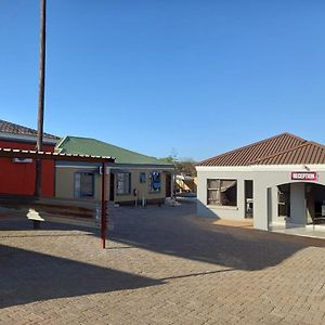 Kgakgamela Road Lodge Driekop Exterior photo