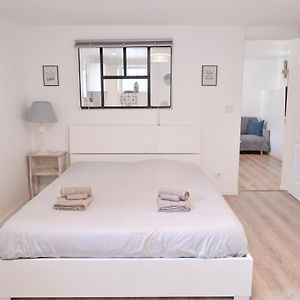 2 Pieces Independant Dans Maison Familiale - One Bedroom Apartment - Family Friendly Vitry-sur-Seine Exterior photo