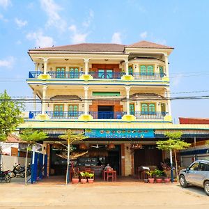 Le Tonle Hotel Kratyeh Exterior photo