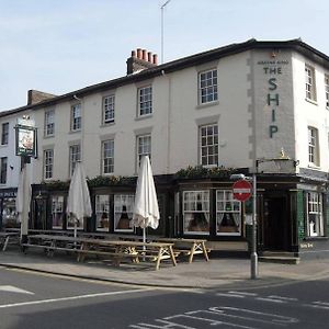 The Ship Hotel Chelmsford Exterior photo