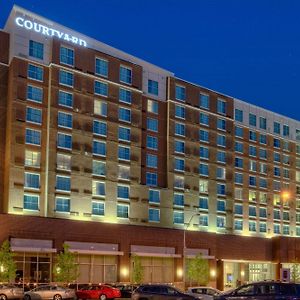 Courtyard By Marriott Kansas City Downtown/Convention Center Exterior photo