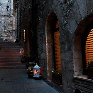 Il Vicoletto Hotel Assisi Exterior photo