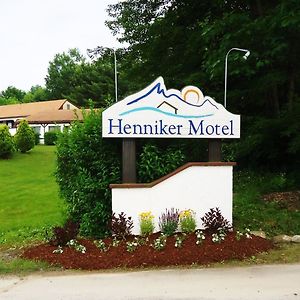 Henniker Motel Exterior photo