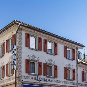 Hotel Alpina Zernez Exterior photo