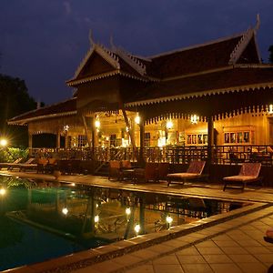 Soriyabori Villas Resort Kratyeh Exterior photo
