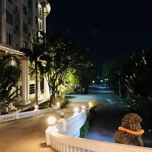 Hermitage Hotel Korat-Sha Nakhonratcsaszima Exterior photo