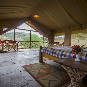 Sentrim Mara Game Lodge Ololaimutiek Exterior photo