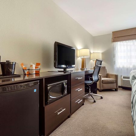 Sleep Inn & Suites Fargo Medical Center Kültér fotó