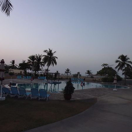 Al Sawadi Beach Resort Maszkat Kültér fotó