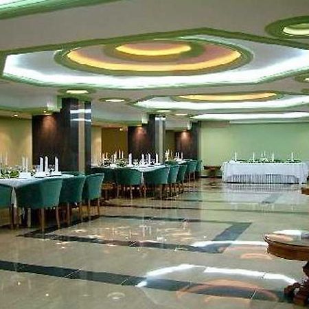 Hotel Diplomat Bukarest Étterem fotó