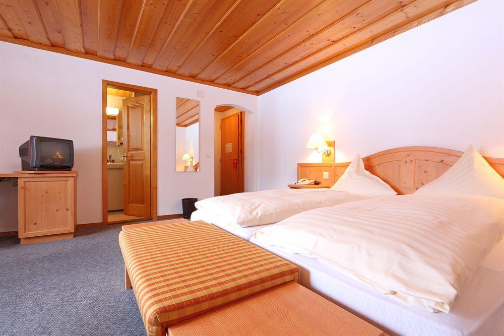 Bernerhof Swiss Quality Hotel Kandersteg Kültér fotó