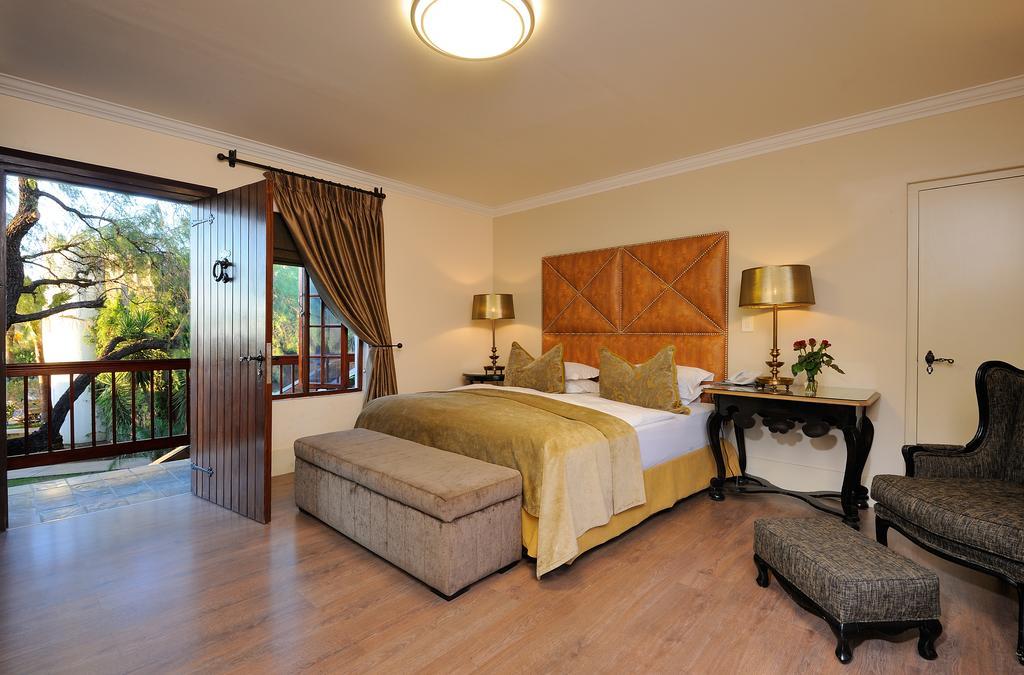 Hotel Heinitzburg Windhoek Szoba fotó