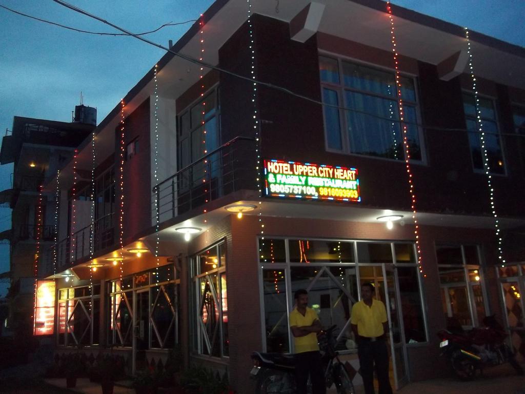 Hotel Upper City Heart Dharamszala Kültér fotó