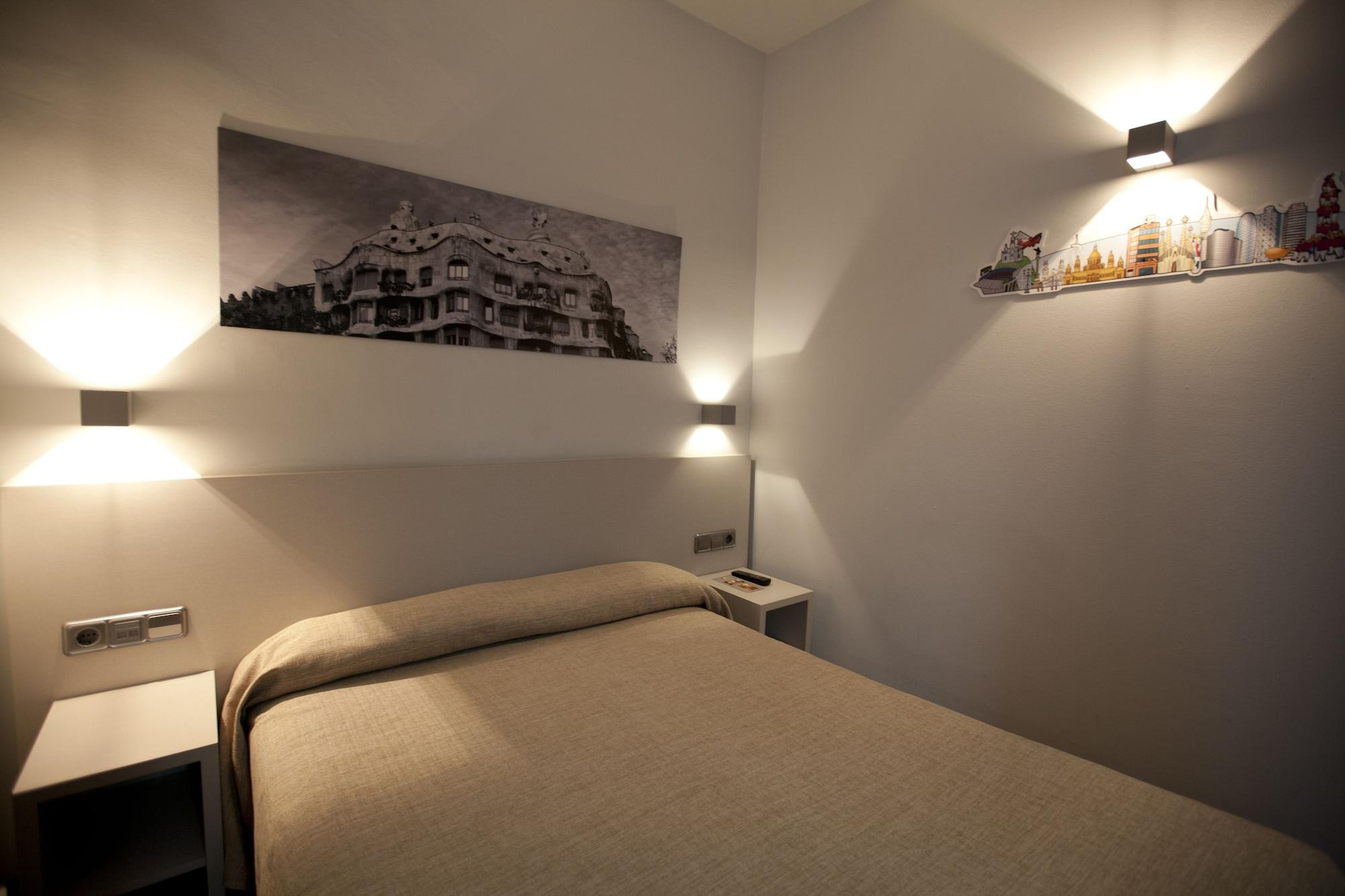 Hotel Ciutat De Sant Adria Sant Adria de Besos Kültér fotó