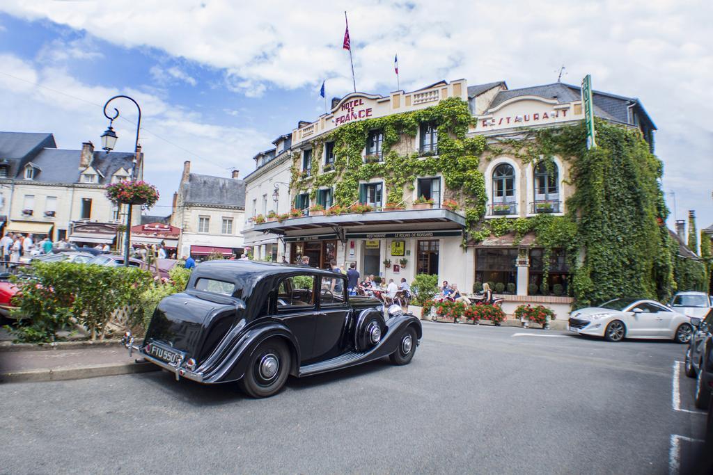 Logis Hotel De France La Chartre-sur-le-Loir Kültér fotó