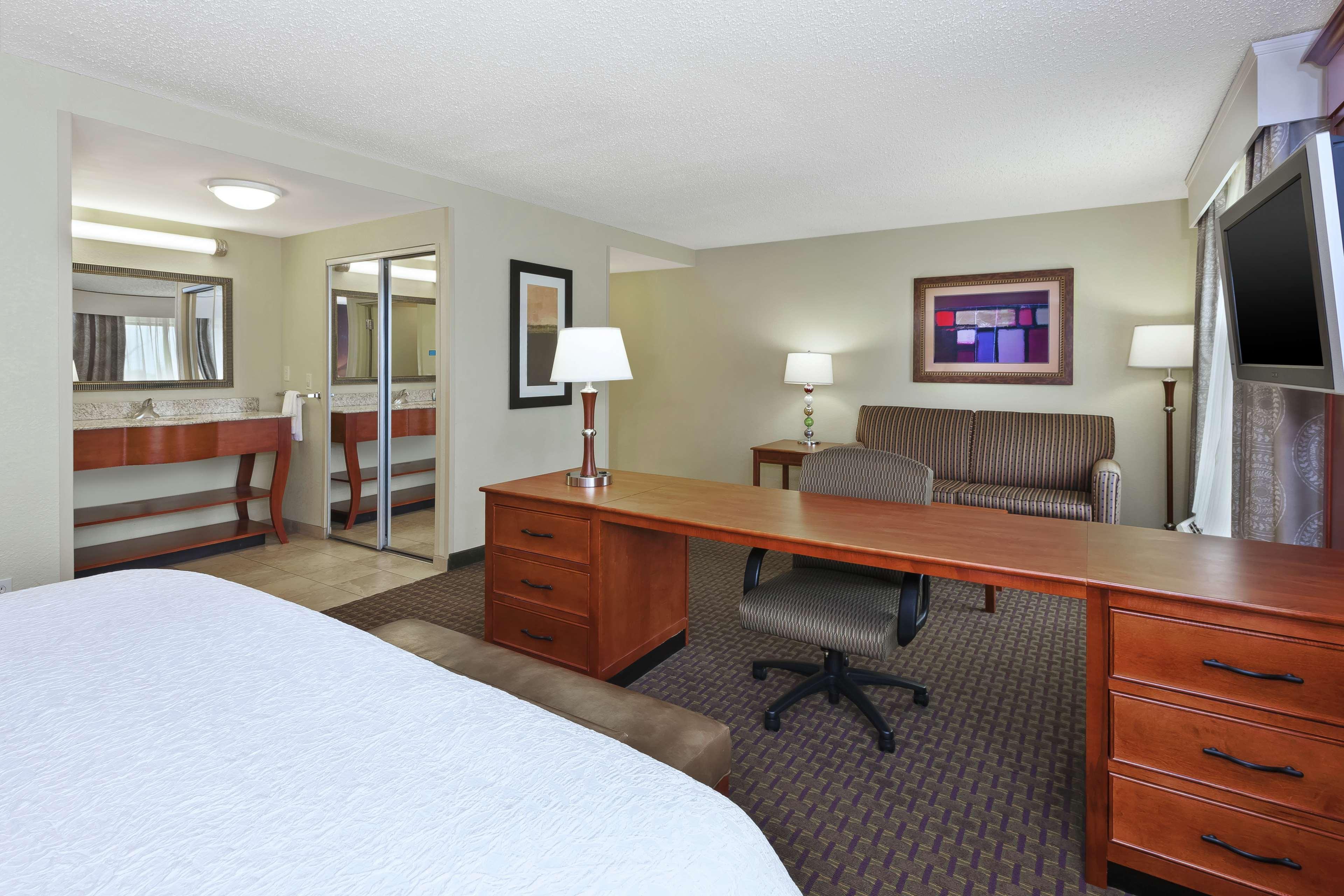 Hampton Inn & Suites Grand Rapids-Airport 28Th St Cascade Kültér fotó