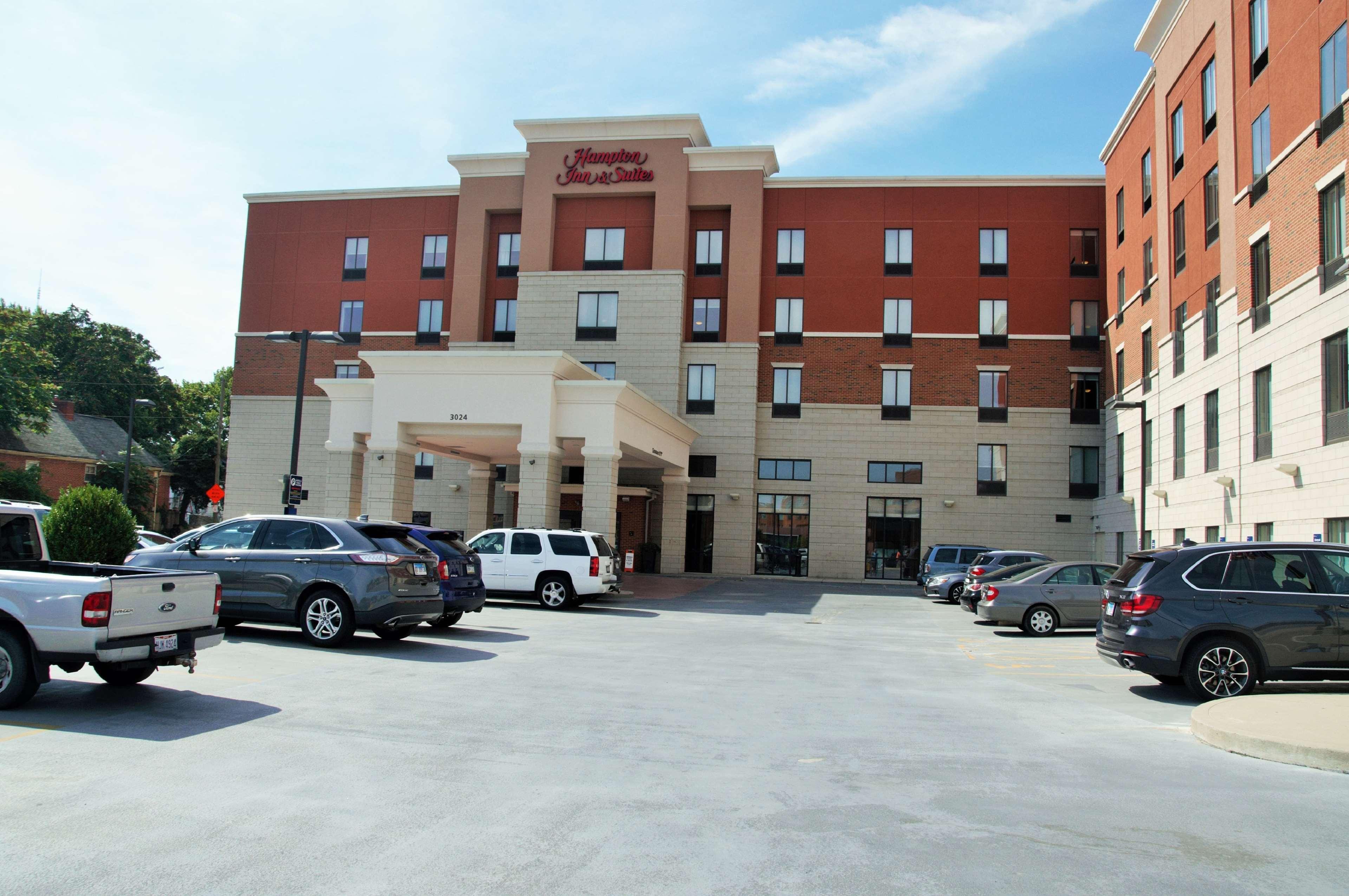 Hampton Inn & Suites Cincinnati / Uptown - University Area Kültér fotó