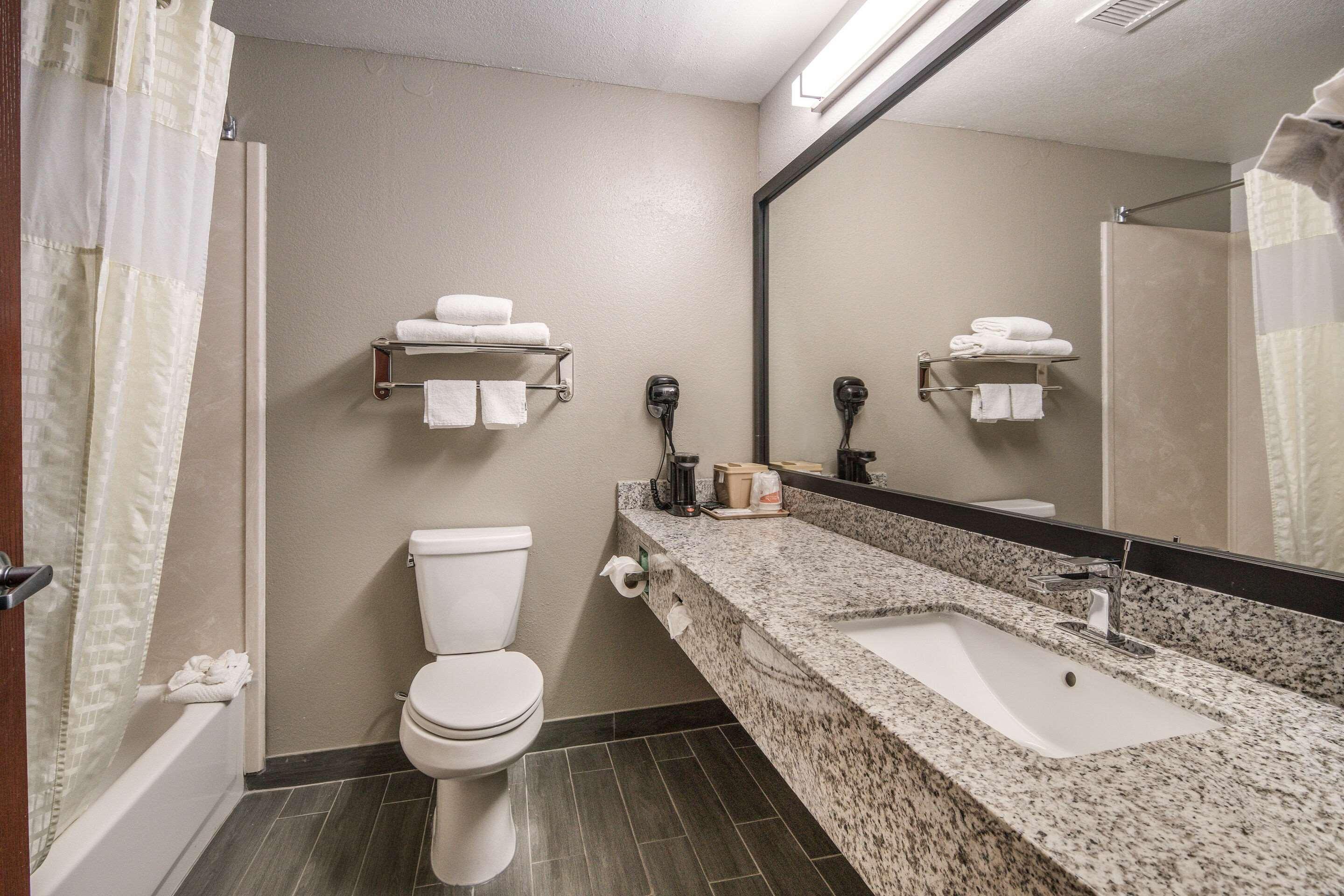 Quality Inn & Suites Fort Worth Kültér fotó