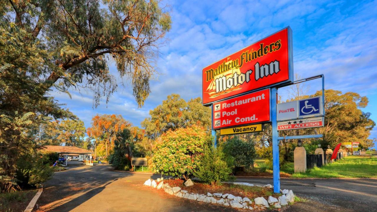 Matthew Flinders Motor Inn Coonabarabran Kültér fotó