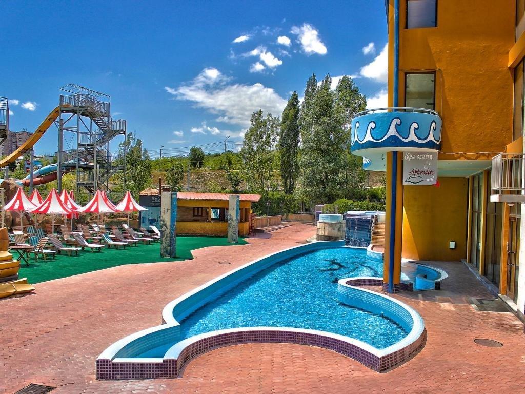 Armenian Village Park Hotel & Free Water Park, Gym Jereván Kültér fotó