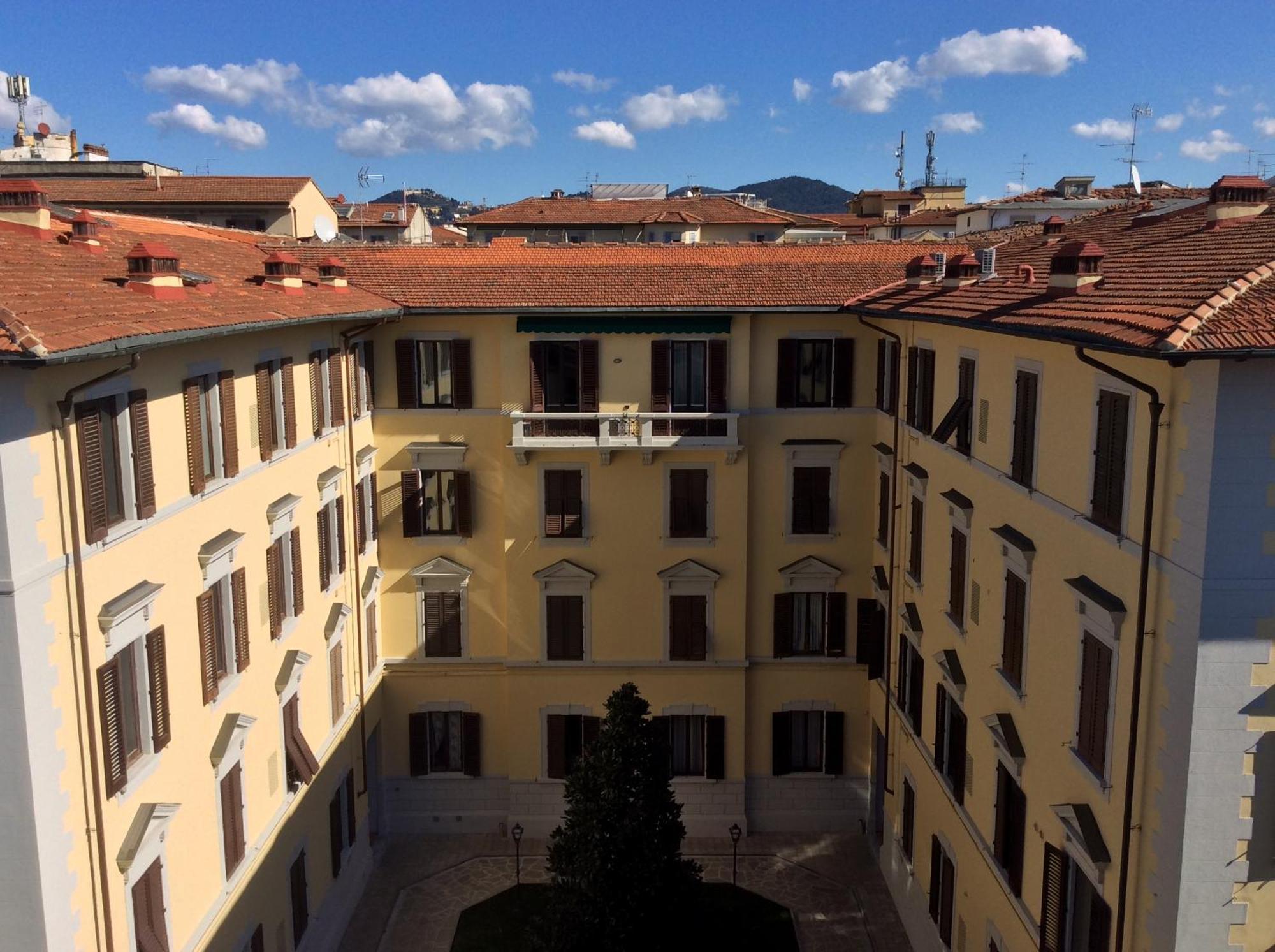 Hotel Bonifacio Firenze Kültér fotó