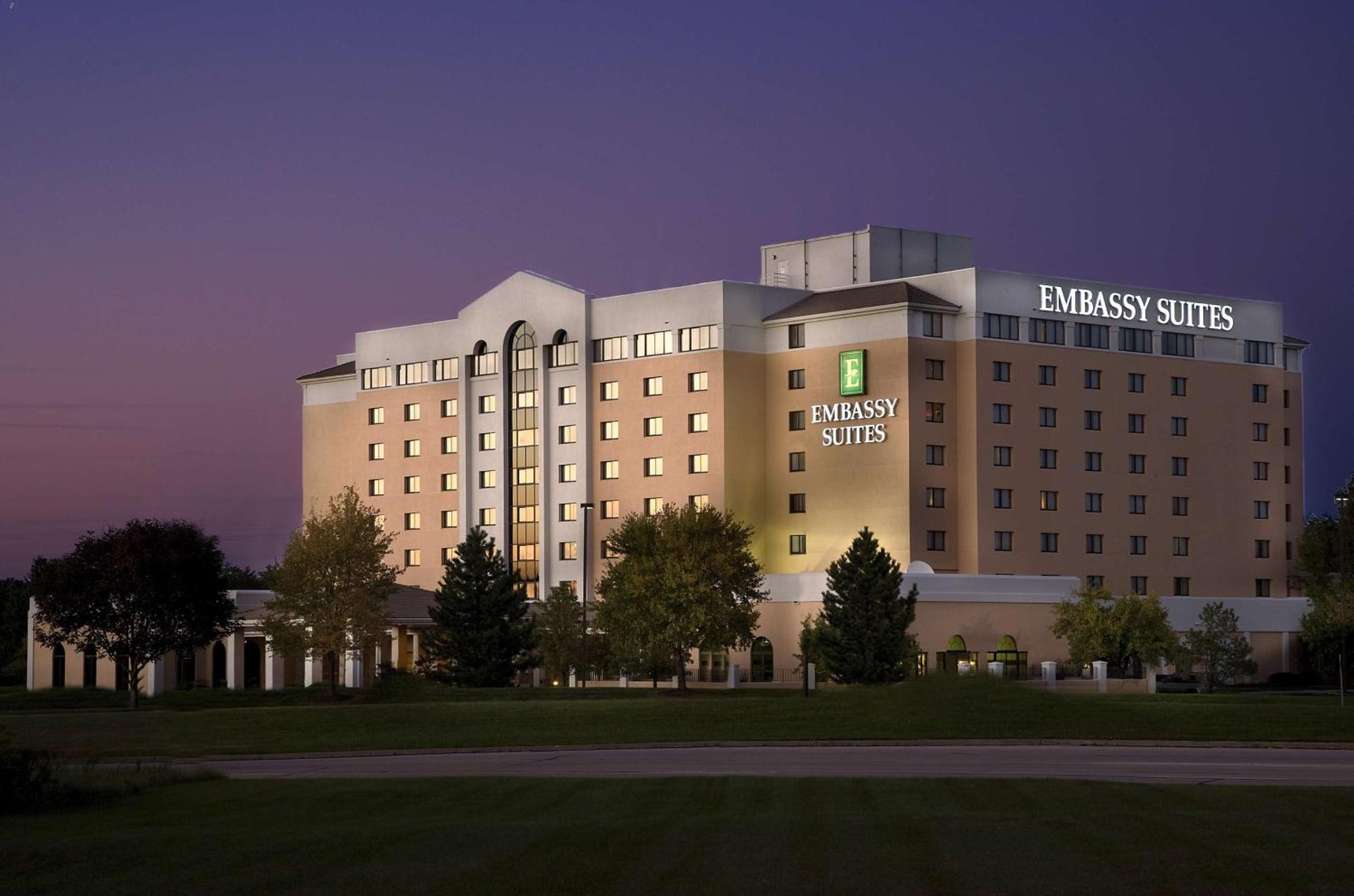 Embassy Suites By Hilton Kansas City International Airport Kültér fotó