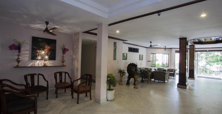 Hotel Jayaram Puduccseri Kültér fotó