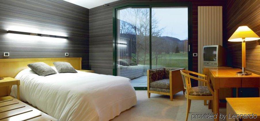 Golf Hotel Resort Du Val De Sorne Vernantois Kültér fotó