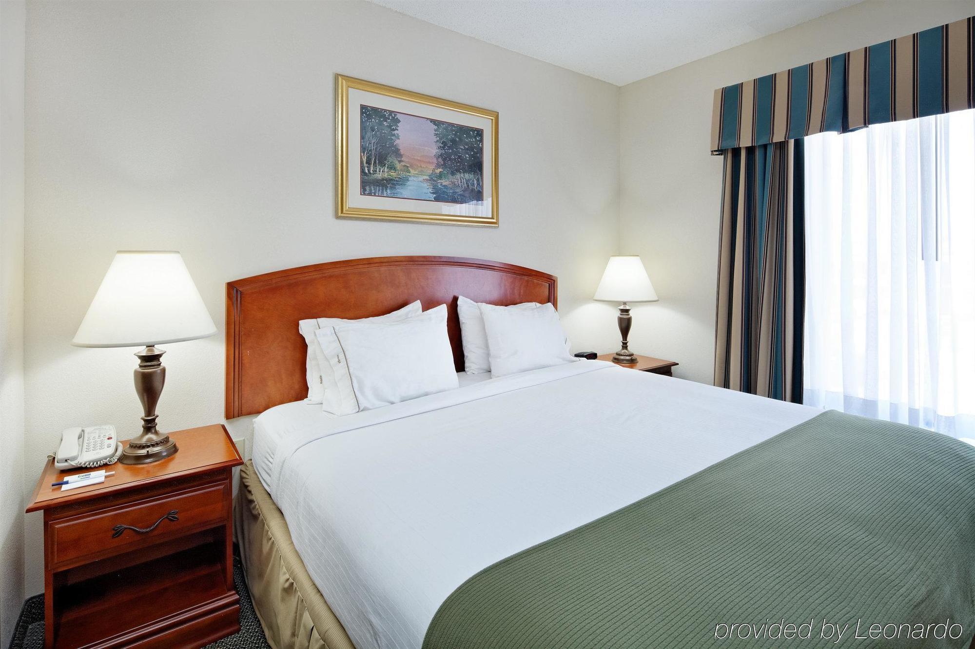 Holiday Inn Express & Suites - Grenada, An Ihg Hotel Szoba fotó