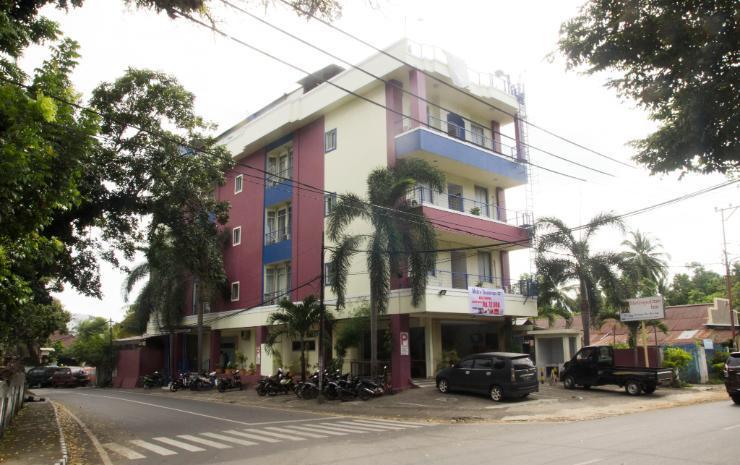 Hotel Metropolitan Inn Manado Kültér fotó