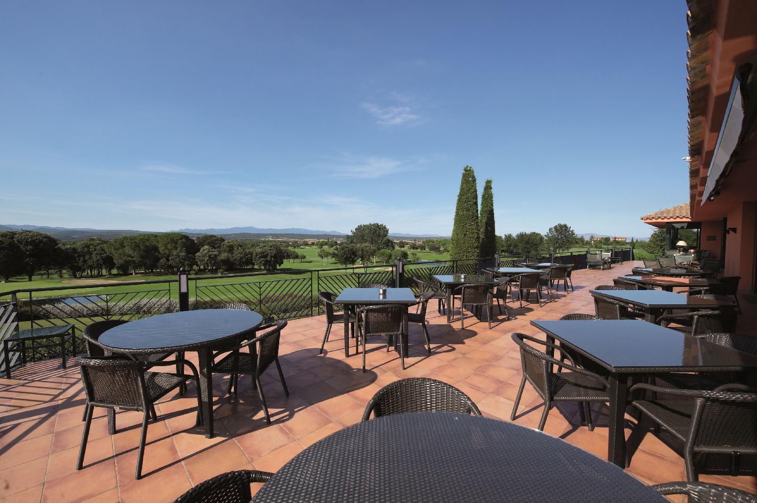 Hotel Torremirona Golf & Spa Navata Kültér fotó