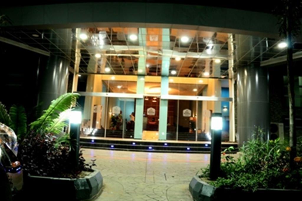 Best Western Plus Elomaz Hotel Asaba Kültér fotó