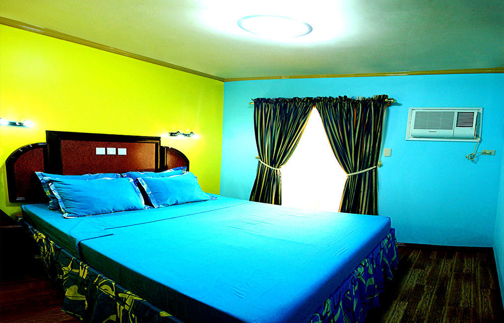 C & L Bay View Hotel Dumaguete City Kültér fotó