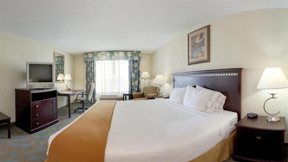 Holiday Inn Express Hotel & Suites Altoona-Des Moines, An Ihg Hotel Kültér fotó