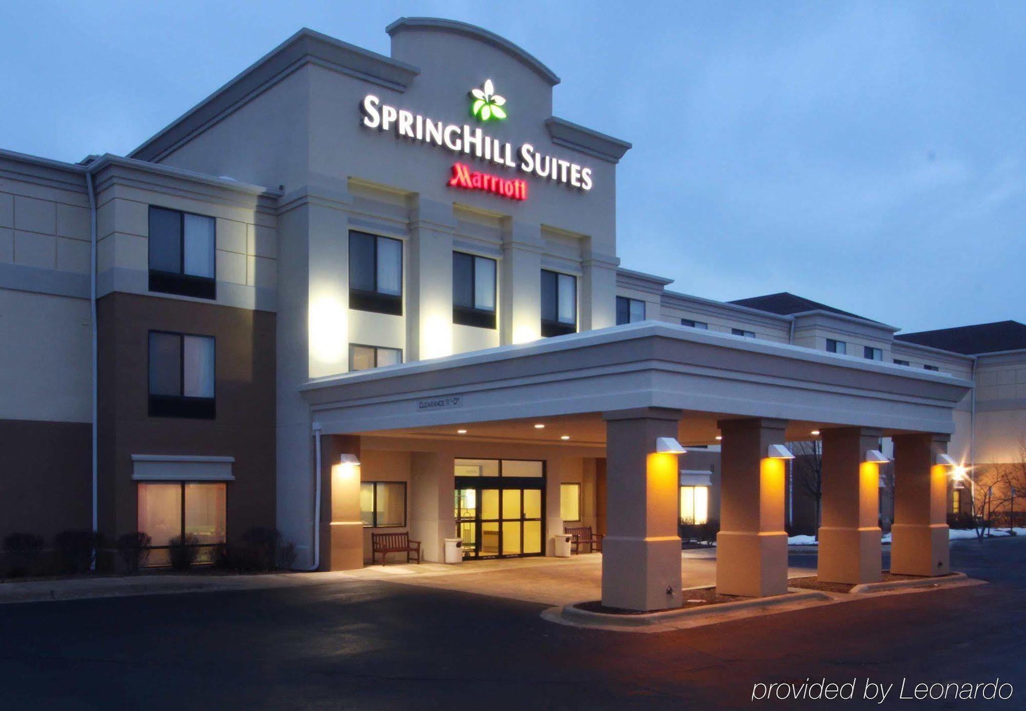 Springhill Suites Grand Rapids North Kültér fotó