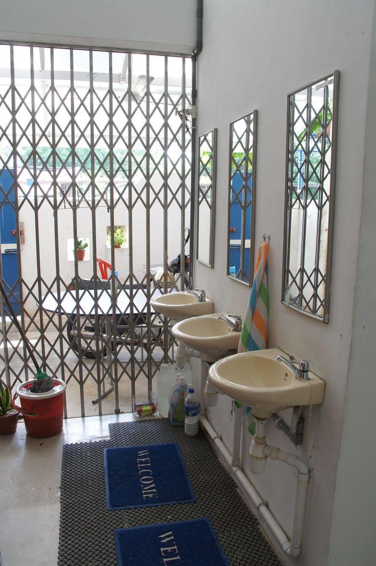 Sayang-Sayang Youth Hostel Malacca Kültér fotó