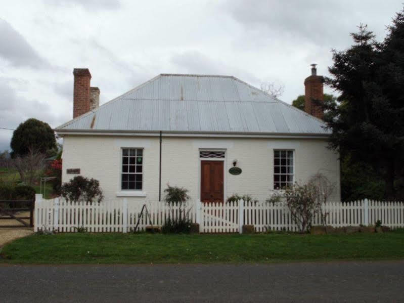Cottage On Gunning Richmond Kültér fotó