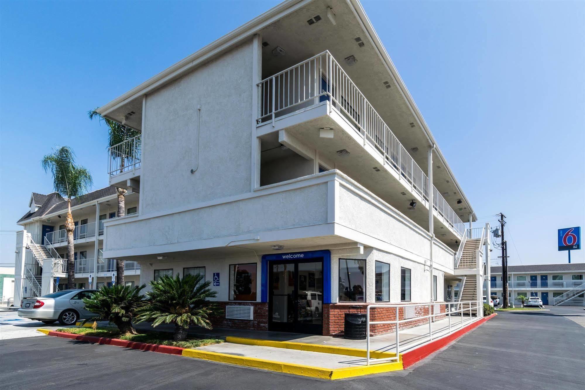 Motel 6-Anaheim, Ca - Fullerton East Kültér fotó