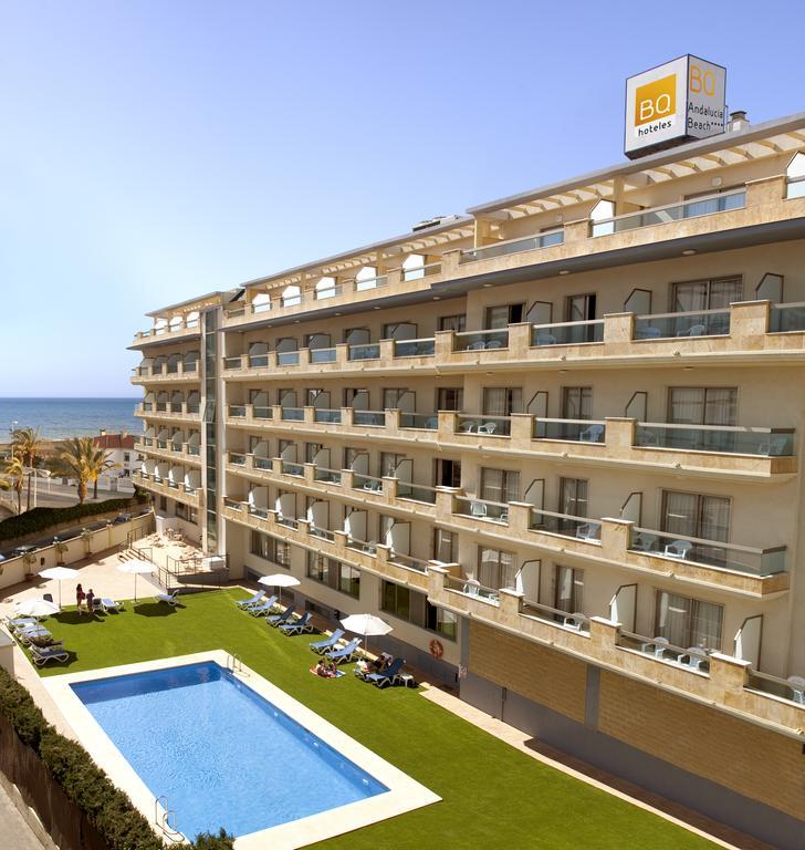 Bq Andalucia Beach Hotel Torre Del Mar Kültér fotó