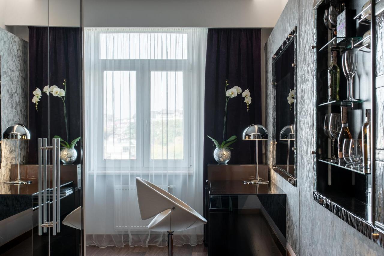 11 Mirrors Design Hotel Kijev Kültér fotó