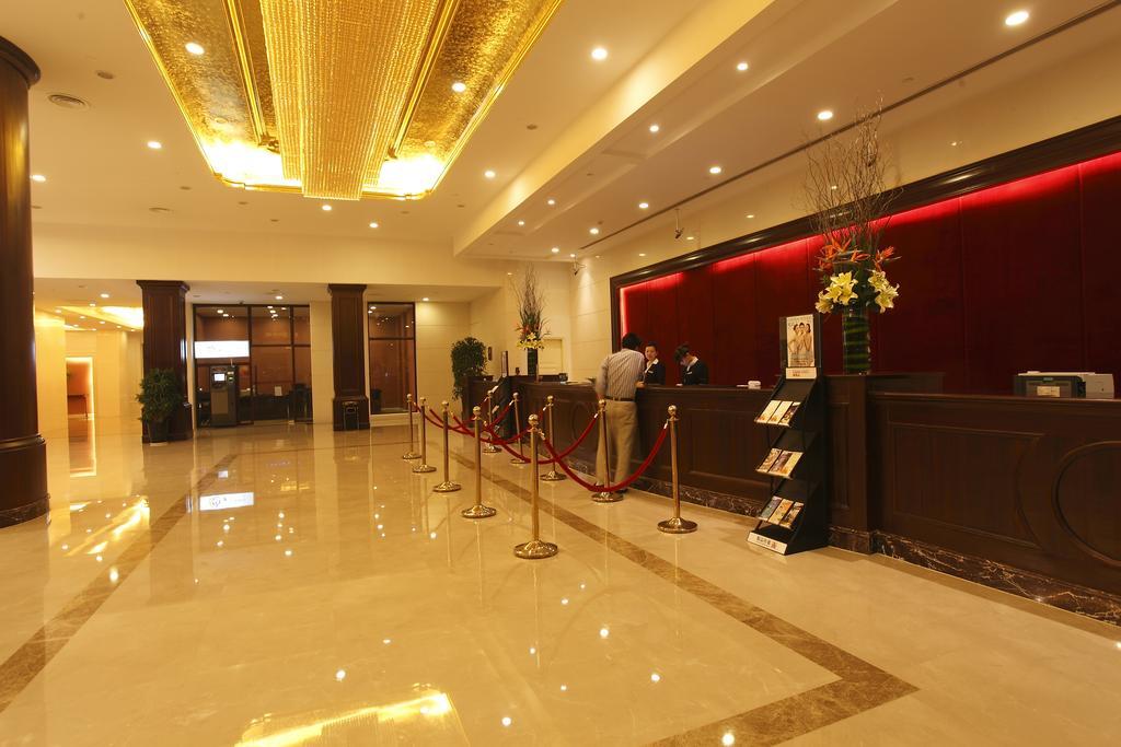 Shanghai Eiffelton Hotel Kültér fotó