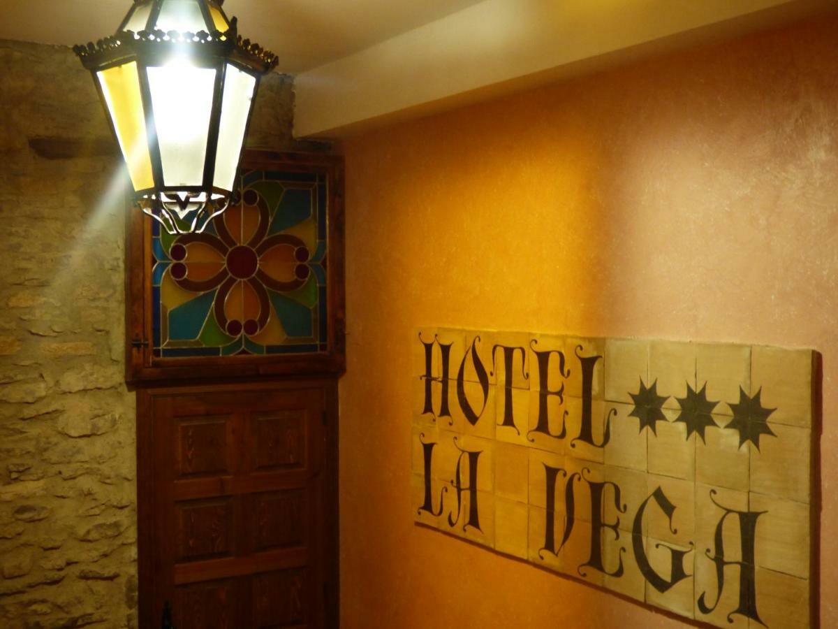 Hotel La Vega Alcalá de la Selva Kültér fotó