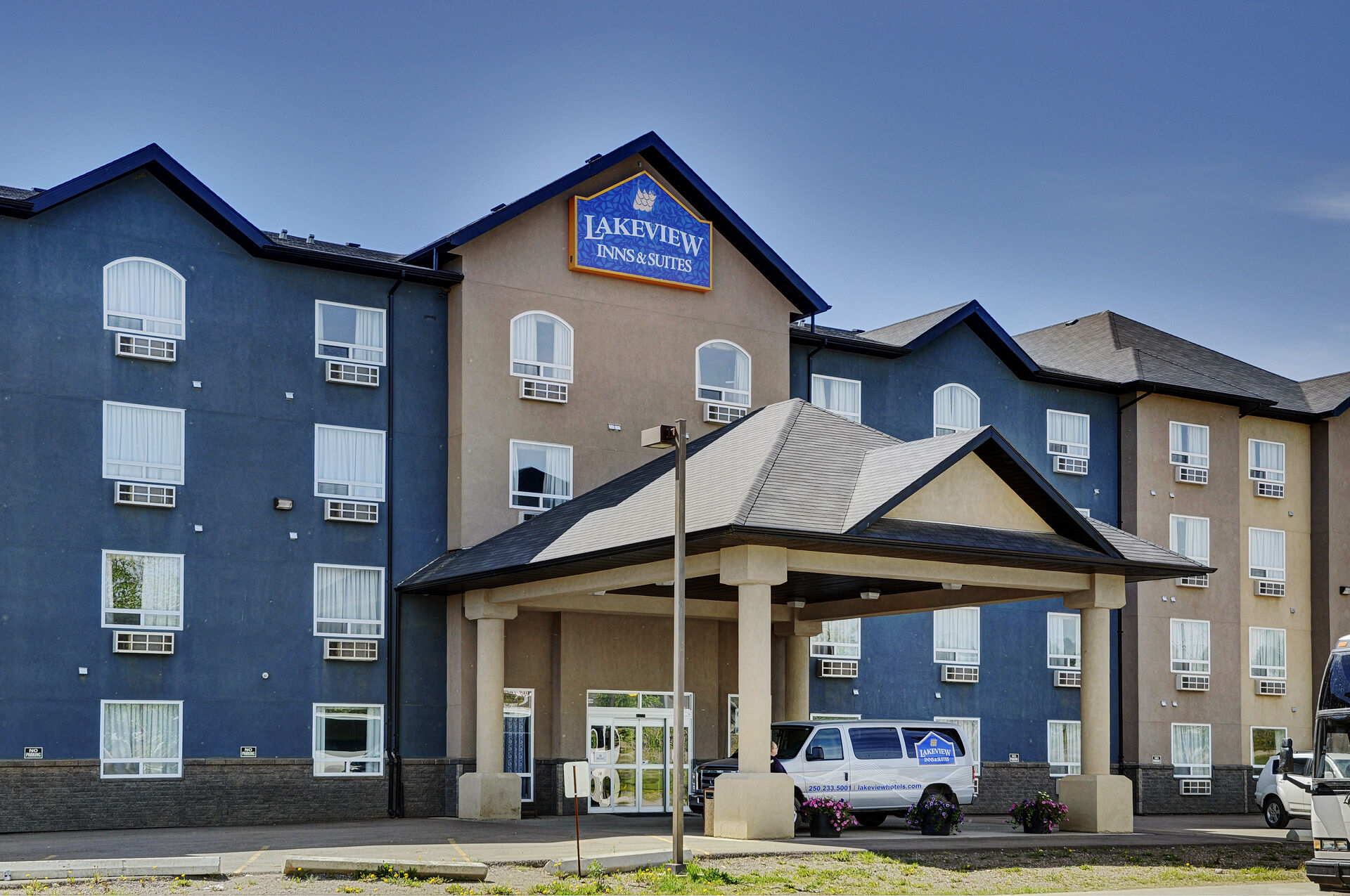 Lakeview Inns & Suites - Fort Nelson Kültér fotó