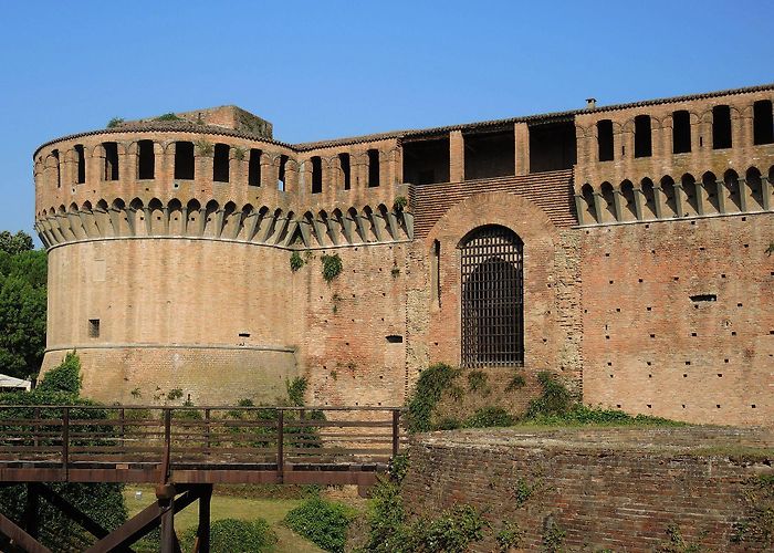 Collezioni Di Armi E Ceramiche Della Rocca Sforzesca Rocca Sforzesca, Imola | Orari, mostre e opere su Artsupp photo
