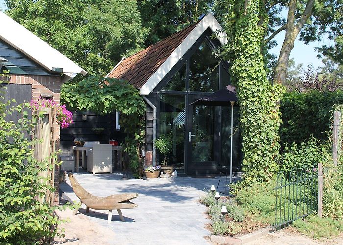 National Automobilemuseum Raamsdonksveer holiday homes, North Brabant: Houses & more | Vrbo photo